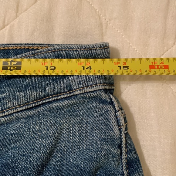 Levi’s High Rise Skinny Jeans - Picture 8 of 12